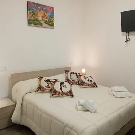 بيت للعطل Al Cortile Del Capo باليرمو